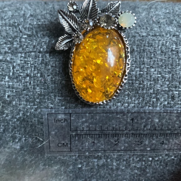Amber brooch - Picture 7 of 7